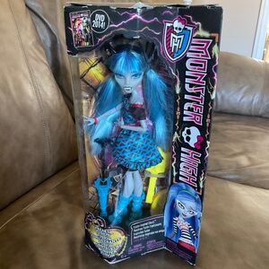 Monster High - Freaky Fusion Ghoulia Yelps